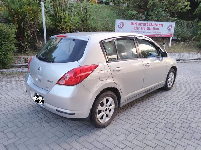 2009 Nissan LATIO 1.6 SPORT ST-L (A) - 5