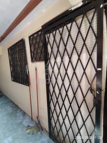 Flat Pandan Indah 1