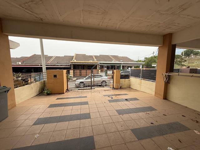 Freehold Single Storey Terrace Taman Nusa Intan Senawang 1
