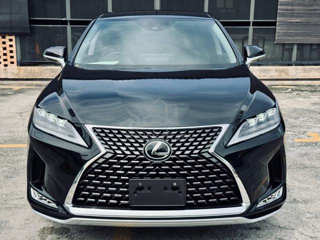 2022 Lexus RX300 2.0 4 LED Black interior 24k KM - 3