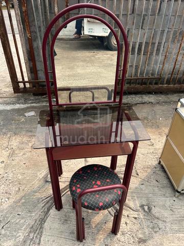 Carousel Image Selected