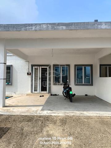 Bilik untuk Disewa 1