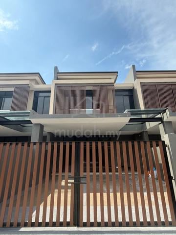 For Sale - Aurora Sentral Resort Villas 1
