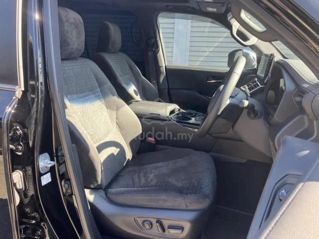 2023 Toyota LANDCRUISER 3.5 AX LAND CRUISER PETROL - 4