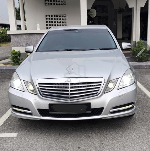 2012 Mercedes Benz E-CLASS 1.8 200 CGI BLUEEFCY - 1