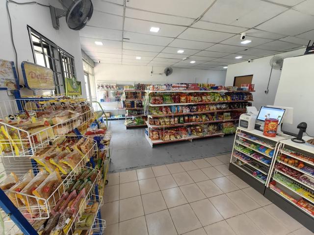 Shop Unit For Sale In Seroja Apartment 1