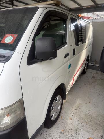 2007 Toyota HIACE 2.5 (M) - 2