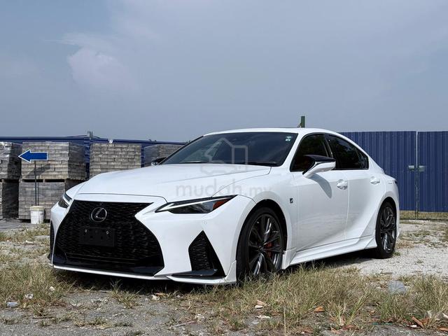 2022 Lexus IS300 2.0 F SPORT TRD BODYKIT [25K KM] - 1