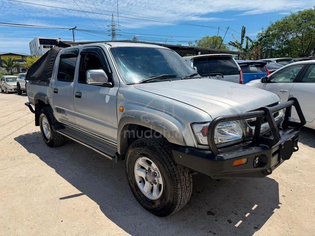 2004 Toyota HILUX 2.5 SR TURBO (M) diesle 4x4 - 2