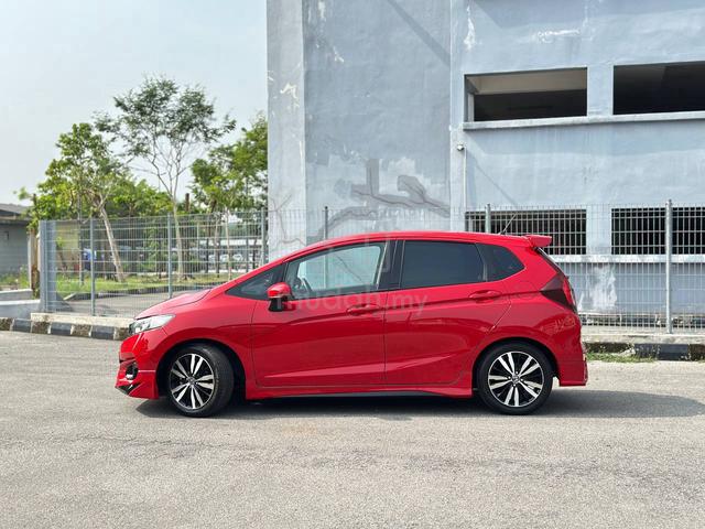 2017 Honda JAZZ 1.5 V Facelift (A) - 4