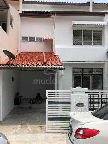 House Near FTZ Bayan Baru 1