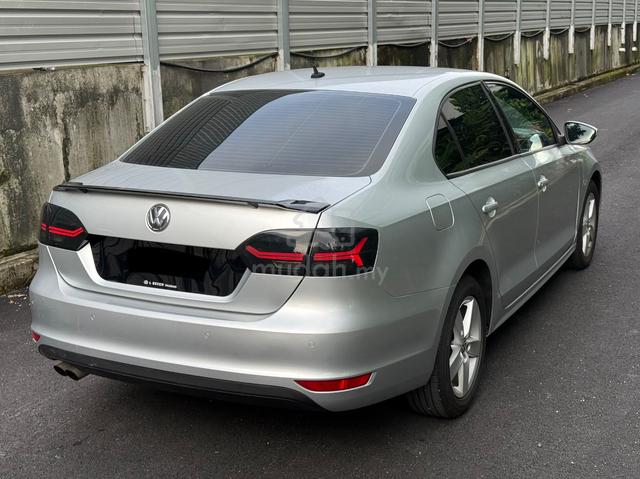Volkswagen JETTA 1.4 TSI (CKD)(A)G.Condition Offer - 4