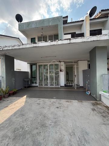 Bandar Tiram Double Storey Terrace House End Lot 1