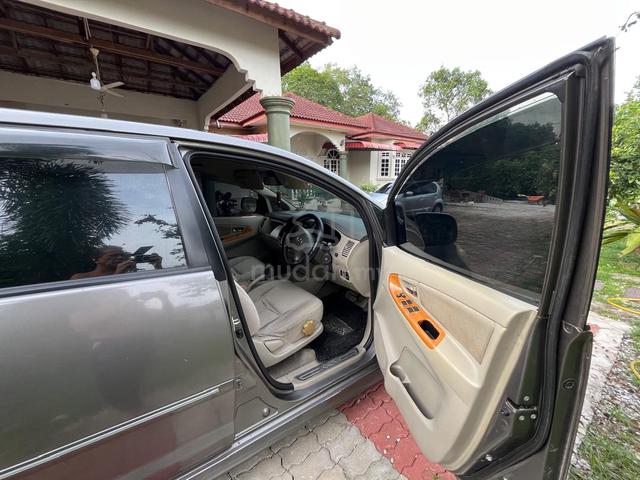 2009 Toyota INNOVA 2.0 G MY05 AN40 FACELIFT (A) - 4