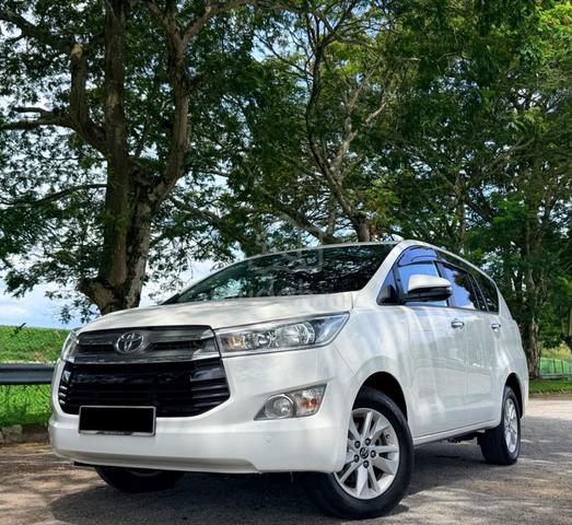 Toyota Innova 2.0 G (A) 1owner Keyless TouchScreen - 4