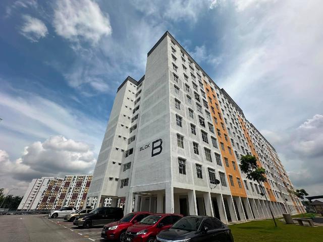 Pulai Jaya Shoplot Apartment 1