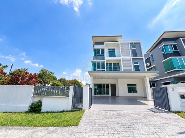 Tropicana Cheras 3 Storey Zero Lot Bungalow 1