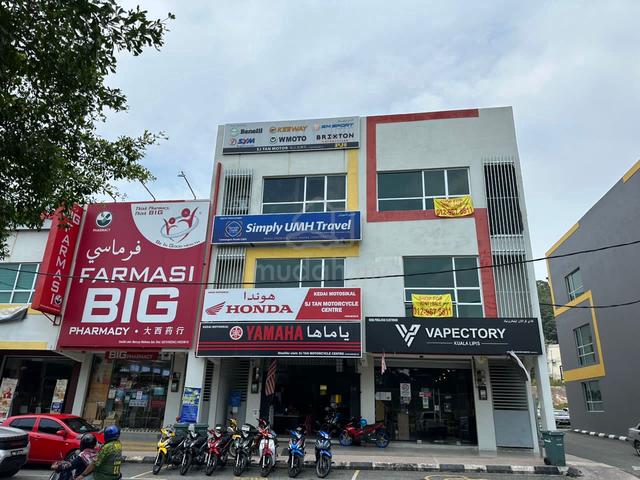 Shop Lot Corner Tingkat 1 & 2 Untuk Sewa Bandar Kuala Lipis Pahang !! 3