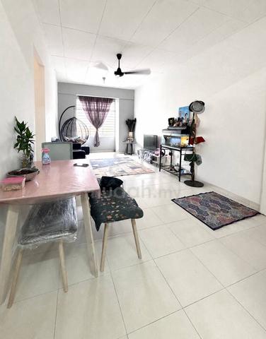 Flat Bukit Indah 1
