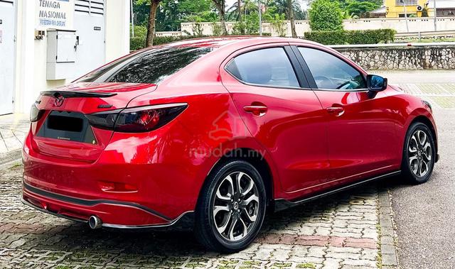 2017 Mazda 2 1.5 FULL LED T/TOP CDT WRT 5YRS FORU - 4