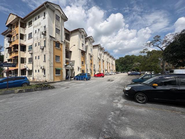 Orkid Apartment (Shah Alam) 1