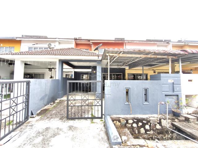 Taman Alamanda Senawang [2 Storey|Extended|Renovated] 1