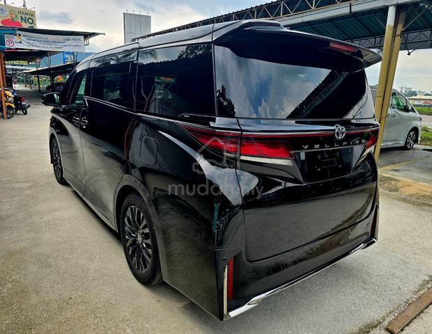 GRADE 4.5A 2024 Toyota VELLFIRE 2.4 Z PREMIER (A) - 2