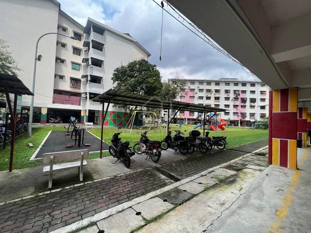Pangsapuri Rimau Indah 1