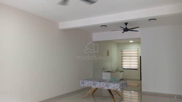 2.5 Storey Terraced House at Avens Residence, Southville City 1
