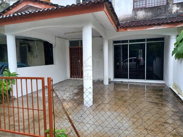 2 storey terrace (partial equipped), Taman kasawari, Simpang ampat 1