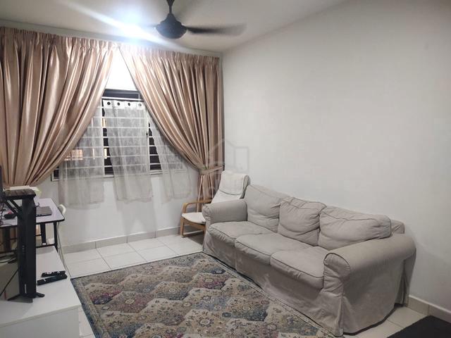 Karisma @ Eco Majestic 1