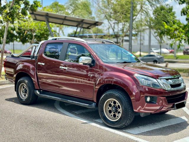 Isuzu D-MAX 2.5 STANDARD 4X4 (REAR ROLLER SHUTTLE) - 2