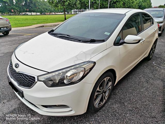 2016 Kia CERATO K3 1.6 YD Kereta Cantik & Berbaloi - 2