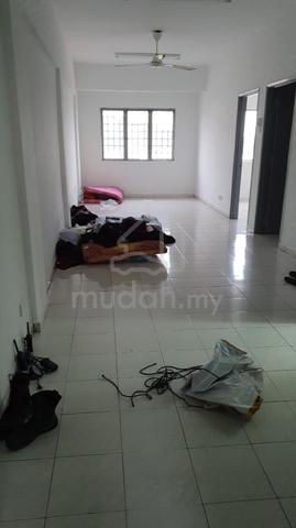 Desa Tun Razak Apartment 1