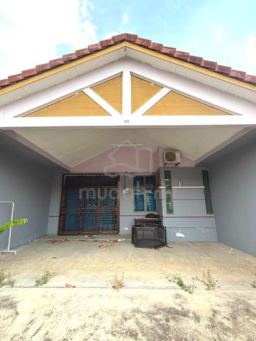 Taman Puteri Wangsa Ulu Tiram Single Storey Terrace For Sale 1