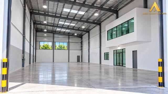 Industrial Factory 3815 Sq.Ft for Sale Batu Maung Penang 1