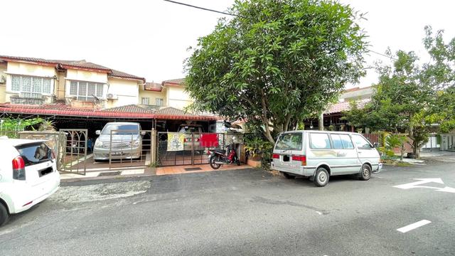 Endlot 2 Storey Terrace @ SU1 Saujana Utama Sungai Buloh 1