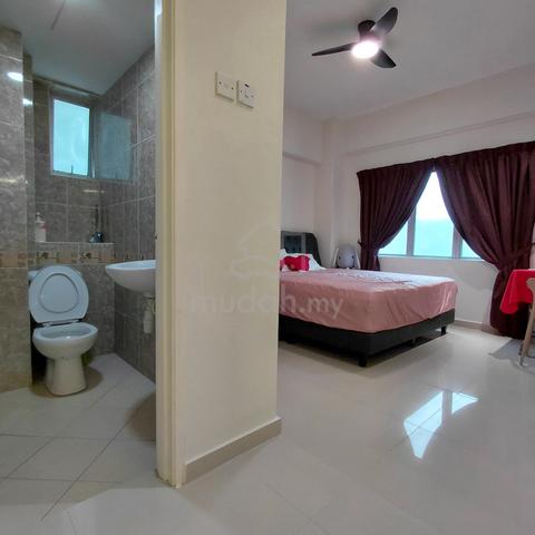 Master n Medium Room Walk 3min to MRT Station to Kota Damansara Surian 1