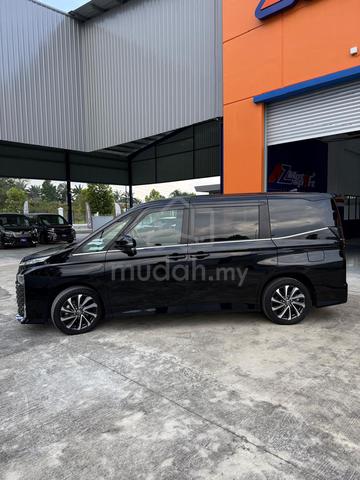 2022 Toyota VOXY 2.0 S-Z (A) - 2