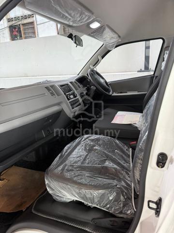 2026 Foton VIEW 2.0 CS2 WINDOW VAN MY23 - 4