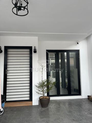 2 Storey Renovated PuncakAlam 1