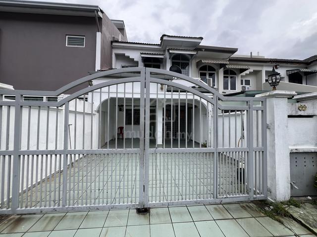 For Sale: Double Story Terrace House @ Bandar Kenari, Puchong 1
