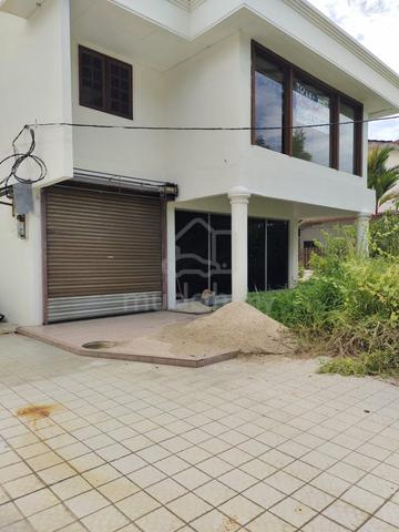 Double semi D, Main road, Greenlane, Commercial title , Penang 1