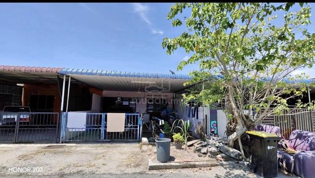 Teres Setingkat Pekan Baru untuk Di jual 1