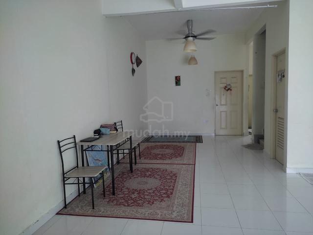 Teres dua tingkat untuk dijual, tmn bintong ceria,kangar 1