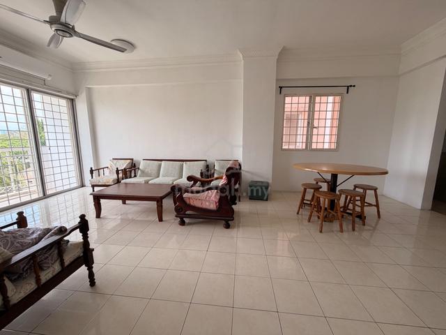 Medan Putra Condominium 1