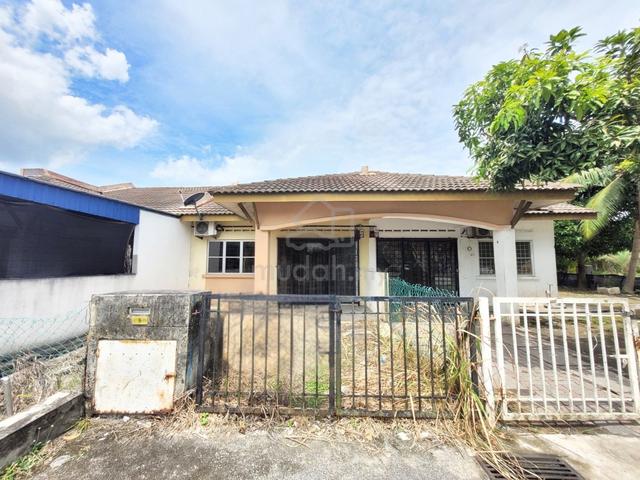 FULL LOAN Bandar Mahkota Banting Single Storey Terrace 1