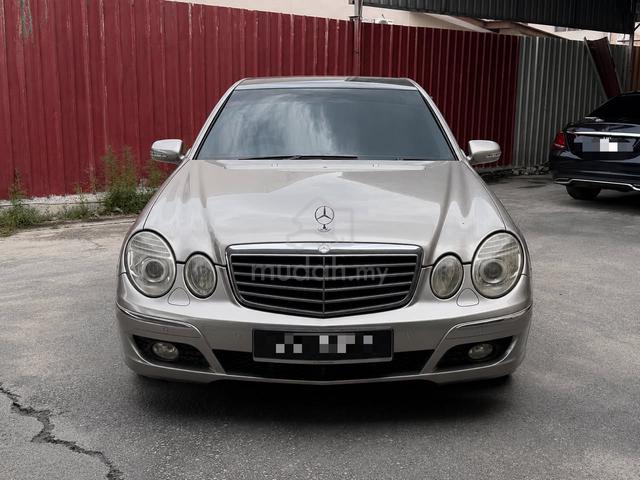 2003/2006 Mercedes Benz E240 2.4 LOAN KEDAI IC SHJ - 2