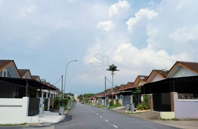Mount Austin Putra Jaya Single Storey Terrace For Sales 1