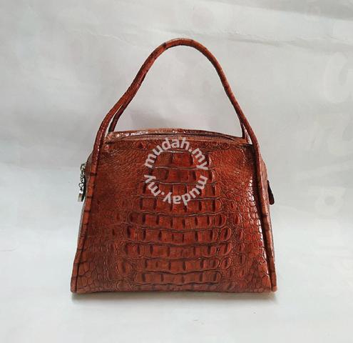 Vintage Gres Paris Brown Alligator Handbag, excel - Bags & Wallets